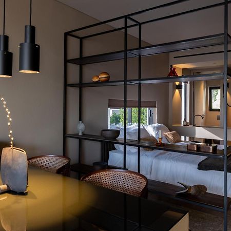 Vouliagmeni Apartments 18 เอเธนส์ ภายนอก รูปภาพ